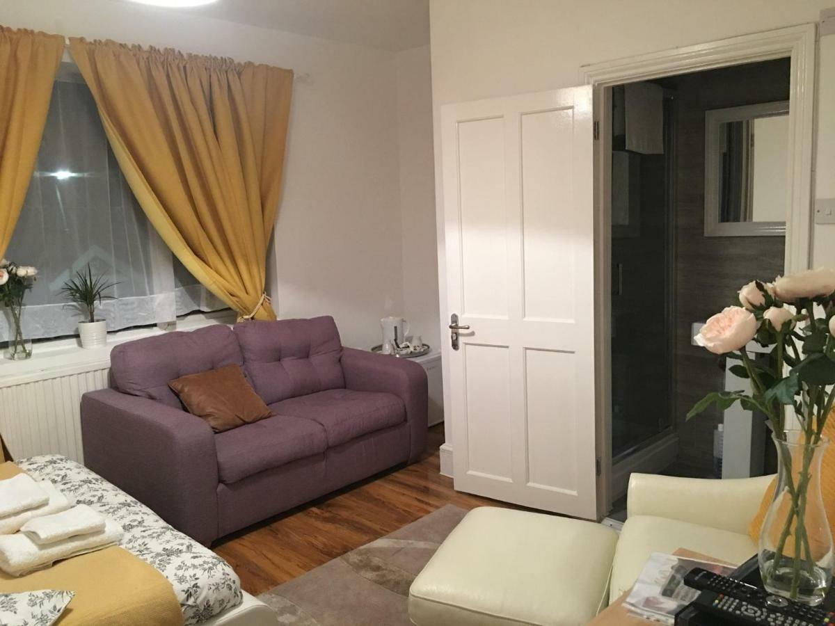 Abbey Wood Station Five Bedroom Self Contained House Εξωτερικό φωτογραφία