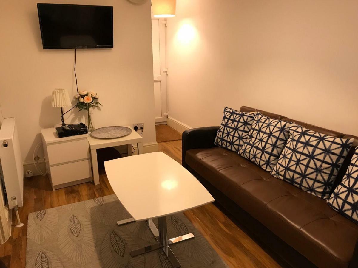 Abbey Wood Station Five Bedroom Self Contained House Εξωτερικό φωτογραφία